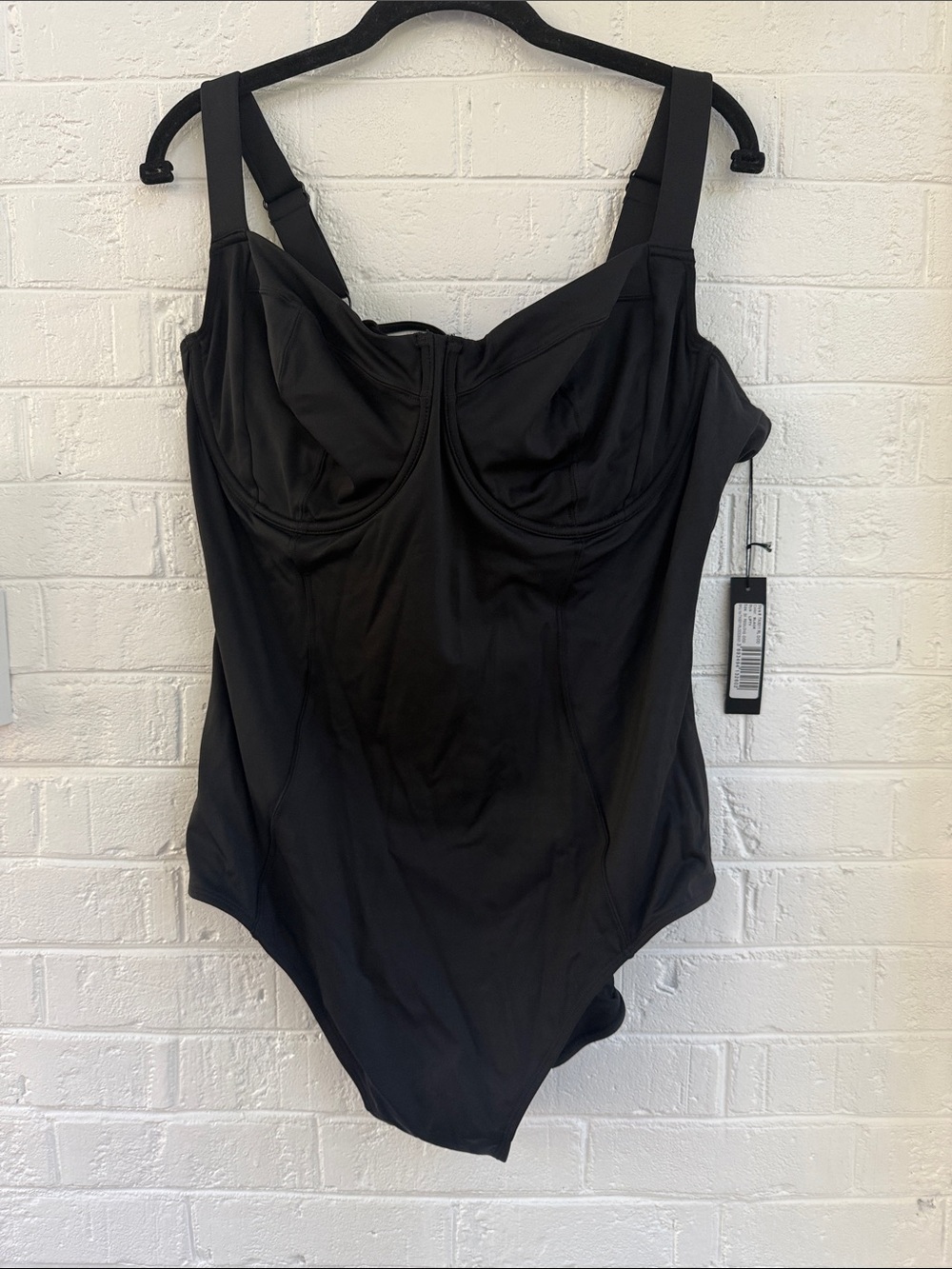 100. TA3 NWT $178 4X X LONG TORSO HI  CUP LIFTY  STYLE J